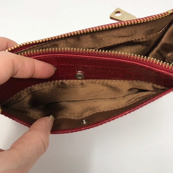 DKNY Red Croc Leather Wallet Wristlet – Gold Hardware - Picture 6 of 9